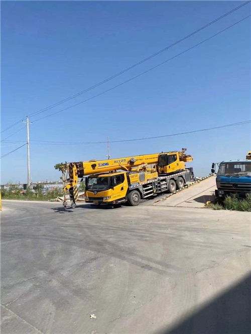 绥芬河市吊车作业时，可能会产生哪些额外收费项目？